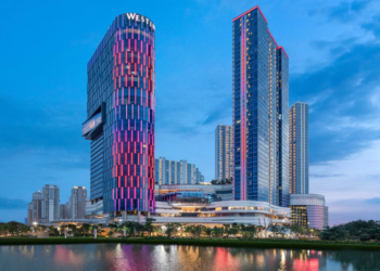 hotel terbaik di surabaya